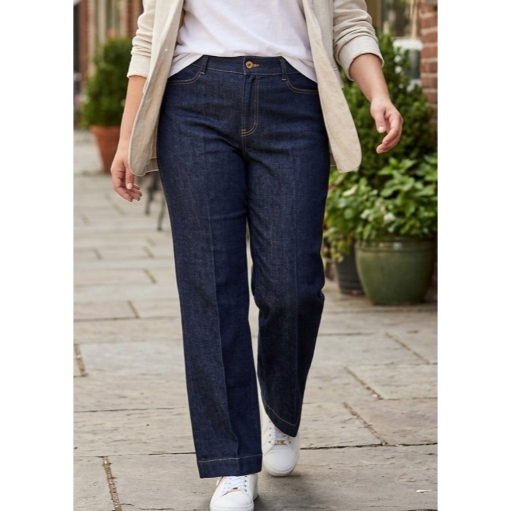 NWT Talbots Women Flare High Waist Jeans 4P Blue Timeless Classic Everyday Chic
